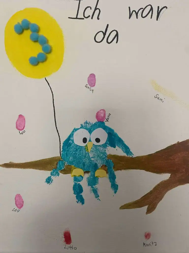 Fingerabdruck Leinwand zum Thema Eule zum 3. Kindergeburtstag
