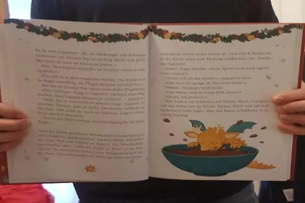 offenes Buchseite von Spekulatius