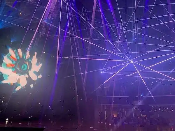 Lasershow im Theatrium der Aida Cosma