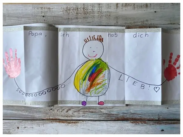 Kind das sich selbst gezeichnet hat