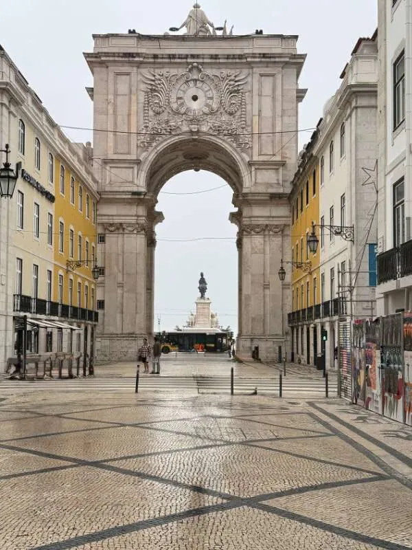 Arco do Rua Augusta von der Rua Augusta aus Richtung Praca