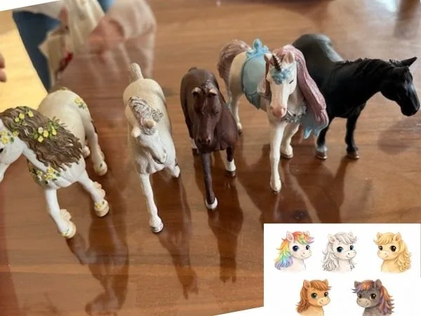 Spielzeugpferde in verschiedenen Farben und Designs, ideal für Kinder, auf Holzoberfläche.