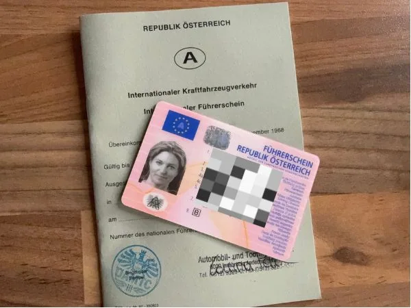 Internationaler Führerschein neben dem österreichischen Führerschein für die Reise nach Südafrika